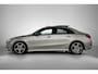 Mercedes-Benz A-klasse 180 Business Solution AMG Night Upgrade Automaat (PANORAMADAK, SFEER, STOELVERWARMING, CAMERA, 1e EIGENAAR)