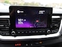 Kia Stonic 1.0 T-GDi MHEV DynamicLine Automatische airco, navigatie, parkeersensoren, achteruitrijcamera, apple carplay, andriod auto, licht metalen velgen, enz.