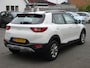 Kia Stonic 1.0 T-GDi MHEV DynamicLine Automatische airco, navigatie, parkeersensoren, achteruitrijcamera, apple carplay, andriod auto, licht metalen velgen, enz.