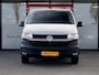 Volkswagen Transporter DC 2.0 TDI L2H3 30 Comfortline | Dubbele cabine| Trekhaak | Navigatie | Airco | Cruise Control | Parkeersensoren | Metallic Lak | DAB+ | Vloerplaat | Wandbekleding | Apple Carplay* | Android Auto* |