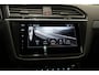 Volkswagen Tiguan 2.0 TSI 4Motion 220PK R-Line * Pano - Trekhaak - Leder - 360° Cam - HUD - Keyless - Blind Spot *