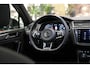 Volkswagen Tiguan 2.0 TSI 4Motion 220PK R-Line * Pano - Trekhaak - Leder - 360° Cam - HUD - Keyless - Blind Spot *