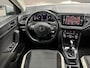 Volkswagen T-Roc 1.5 TSI Sport | Trekhaak | Cockpit | 1ste eigenaar | Half Leder