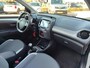 Toyota Aygo X X-JOY CABRIO-DAK APPLE/ANDROID CLIMA LM-VELGEN CAMERA BLUETOOTH PRIVACY-GLASS LED NL-AUTO