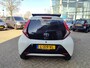Toyota Aygo X X-JOY CABRIO-DAK APPLE/ANDROID CLIMA LM-VELGEN CAMERA BLUETOOTH PRIVACY-GLASS LED NL-AUTO
