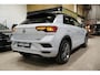 Volkswagen T-Roc 2.0 TSI 4Motion 190PK 3x R-Line * Pano - Trekhaak - Virtual - Camera - Keyless - Blind Spot - ACC *