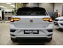 Volkswagen T-Roc 2.0 TSI 4Motion 190PK 3x R-Line * Pano - Trekhaak - Virtual - Camera - Keyless - Blind Spot - ACC *