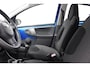 Toyota Aygo 1.0-12V Dynamic Blue | Airco | NAP | Sportvelgen | Spoiler | Nieuwe APK
