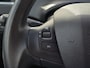 Peugeot 2008 1.2 PureTech Signature Navi/CarPlay/Airco/Trek.