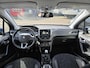 Peugeot 2008 1.2 PureTech Signature Navi/CarPlay/Airco/Trek.
