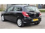 Opel Corsa 1.4-16V Sport uitvoering in nette staat
