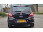 Opel Corsa 1.4-16V Sport uitvoering in nette staat