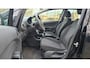 Opel Corsa 1.4-16V Sport uitvoering in nette staat