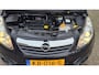 Opel Corsa 1.4-16V Sport uitvoering in nette staat