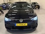 Volkswagen Golf 1.5 eTSI R-Line