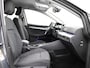 Volkswagen Golf 1.0 eTSI 110PK DSG Life · Apple/Android Car Play · Navigatie · P-Sensoren · Sfeerverlichting · Garantie t/m 14-03-2027 of 100.000km