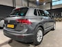 Volkswagen Tiguan 1.4 TSI ACT Comfortline Business Automaat - Panoramadak - Clima - Adapt Cruise - Camera - Stoel en Stuurverwarm