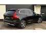 Volvo XC60 2.0 T5 AWD R-Design| Luchtvering | Pano | Camera| Trekhaak | 1e Eig.