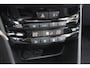 Peugeot 2008 1.2 PureTech Allure 110pk / Trekhaak / Navigatie / Half leder / 16'' / Getint glas / Cruise Control / Climate Control / CarPlay