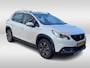 Peugeot 2008 1.2 PureTech Allure 110pk / Trekhaak / Navigatie / Half leder / 16'' / Getint glas / Cruise Control / Climate Control / CarPlay