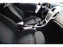 Opel Astra 1.6 Turbo 170PK Sport + NAVIGATIE - TREKHAAK - 2E EIGENAAR - PDC - 18"