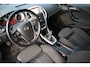 Opel Astra 1.6 Turbo 170PK Sport + NAVIGATIE - TREKHAAK - 2E EIGENAAR - PDC - 18"