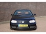Volkswagen Golf Cabriolet 1.8 Highline, blauwe stoffen elektrisch bediende kap, leder interieur