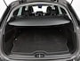 Mercedes-Benz GLC 300 e 4MATIC Plug-In Hybride | Trekhaak | Memory | Dode Hoek Ass | Car Play | Sfeerverlichting | Stuur en Stoelverwarming | Inclusief 24 maanden Mercedes-Benz Certified garantie voor Europa.
