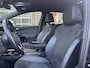 Volkswagen ID.4 Pro 77 kWh / SoH 93,3% / Trekhaak / Camera / Sfeerverlichting / CarPlay / 20'' / Keyless / Navigatie / DAB / Stuur+Stoelverwarming / ACC