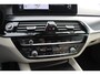 BMW 5-Serie 530e High Exe. M Sport / SoH 90,8% / Camera / Head-up / Leder / 20'' / Harman Kardon / Navigatie / Dodehoek / DAB / Cruise Control
