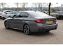 BMW 5-Serie 530e High Exe. M Sport / Camera / Head-up / Leder / 20'' / Harman Kardon / Navigatie / Dodehoek / DAB / Cruise Control