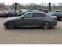 BMW 5-Serie 530e High Exe. M Sport / Camera / Head-up / Leder / 20'' / Harman Kardon / Navigatie / Dodehoek / DAB / Cruise Control