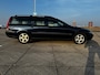 Volvo V70 2.4 Comfort Line AUT CRUISE CLIMA TREKHAAK NAP
