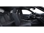Peugeot e-2008 Business | Climate Control | Dashboard in zacht materiaal met carboneffect en hoogglans zwarte sierstrip | Extra getinte achterste zijruiten en achterruit