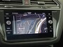 Volkswagen Tiguan 1.4 TSI eHybrid Life | SoH 99% | Panoramadak | Keyless | Achteruitrijcamera | Navigatie | Adaptieve cruise control | Dodehoek detectie | 3-zone airco |