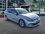 Volkswagen Golf 2.0 TDI LIFE BUSINESS TREKHAAK/PDC/ACC/STOEL+STUURVERW/NAVI/CARPLAY