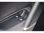 Volkswagen Golf 1.0 TSI Business Edition Connected / Navi / NL-Auto / Cruise / Climate / Camera
