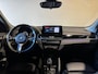 BMW X1 sDrive20i High Executive |Head-Up |Trekhaak |Sfeer |Dealer onderhouden