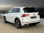 Volkswagen Tiguan 2.0 TSI 4Motion R-Line 220pk Pano Memory Trekhaak Camera Carplay