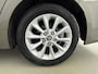 Toyota Corolla 1.8 Hybrid Active Navi | 16'' Lichtmetalen velgen | Metaalkleur | Parkeercamera | NL-Auto |