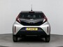 Toyota Aygo X 1.0 VVT-i MT first | Apple Carplay / Android Auto | Parkeercamera | 17'' Lichtmetalen Velgen |