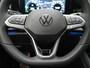 Volkswagen Tiguan 1.5 eHybrid R-Line Edition Panoramadak - Camera - 20 Inch - Trekhaak - Matrix Led