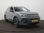 Volkswagen Tiguan 1.5 eHybrid R-Line Edition Trekhaak - Panoramadak - Camera - Navigatie - 20 Inch