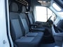 Volkswagen Crafter 30 2.0 TDI L3H3 Highline Betimmering - Camera - Trekhaak - Navigatie