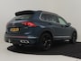 Volkswagen Tiguan 1.4 TSI eHybrid R-Line Business+245Pk DSG/AUTO | Trekhaak | Achteruitrijcamera | stoel/stuur verwarming | Navigatie | Keyless | 19"LMV
