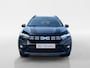 Dacia Jogger 140PK Hybrid Extreme 7p. Automaat | Apple CarPlay/Android Auto | 7 Zitplaatsen | Camera | Parkeersensoren | Climate Control | Digital Cockpit | Vliegtuig tafeltjes | Lichtmetalen Velgen |