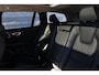 Volvo V60 T6 Automaat Plug-in hybrid AWD Ultra Dark | Elektrisch glazen panorama-dak | Head-up display | Voor- en achterstoelen verwarmd | Stuurwiel verwarmd | Bowers & Wilkins audiosysteem | Keyless entry | Lederen bekleding | Extra getint glas | Google services | Apple Carplay & Android Auto | Elektrisch verstelbare voorstoelen met geheugen |