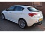 Alfa Romeo Giulietta 1.4 T Distinctive '12 Pano Leder Clima Navi Cruise Inruil mogelijk