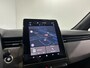 Renault Clio 90PK TCe GPF Techno | 9,3" Navi | Climate Control | Apple CarPlay/Android Auto | Camera | Cruise Control | Parkeersensoren | Full LED | Lichtmetalen Velgen | Digital Cockpit | Licht & Regen Sensor |