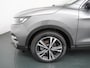 Nissan Qashqai 1.3 DIG-T Design Edition | AUTOMAAT | Trekhaak | Panoramadak |